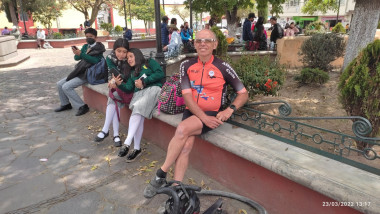2275600